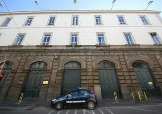 Napoli detenuto 93enne scarcerato in anticipo Risarcimento per il sovraffollamento