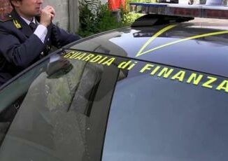 Corruzione inchiesta procura Milano arrestato generale dei carabinieri