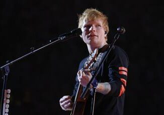 Ed Sheeran acquista quota di minoranza dellIpswich Town