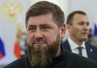 Russia Kadyrov nomina il figlio 16enne al comando del battaglione Mansur