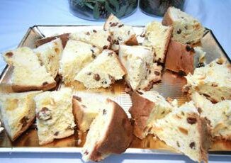 Natale derby panettone pandoro boom calorie max 1 fetta al giorno a colazione