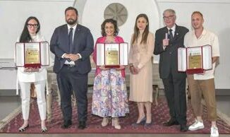 Concorso Migliore Enotecario dItalia corso di approfondimento con il Bureau du Champagne