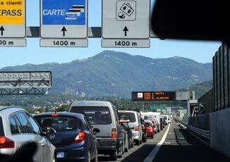 Esodo estivo traffico da bollino nero nei primi due weekend di agosto