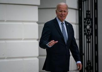 Biden si a impeachment Camera Usa autorizza linchiesta