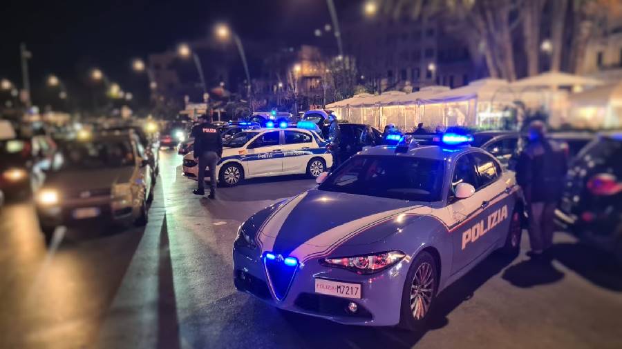 Polizia Napoli Margellina