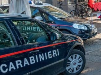 Roma entra in chiesa durante la messa e minaccia di far esplodere bombola arrestato