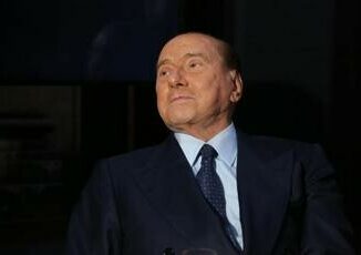 Berlusconi e il ministero per gli anziani lultimo progetto prima di morire