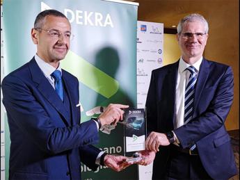 Bosch si aggiudica il Premio Internazionale Dekra Road Safety Award 2023