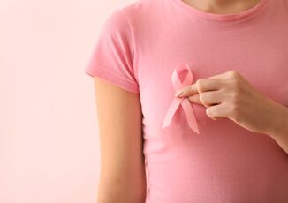 Cancro al seno in donne con protesi mammaria lo studio Si a ricostruzione immediata