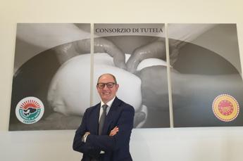 Consorzio Mozzarella Bufala Campana Dop Raimondo confermato presidente