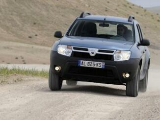 Dacia Duster la nuova generazione sara svelata a fine mese