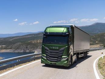 IVECO presenta le nuove gamme elettrificate S eWay e eDaily