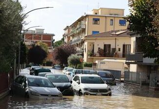 Maltempo in Toscana bombe dacqua e allagamenti il punto sullemergenza