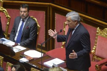 Migranti accordo Italia Albania passera dal Parlamento Tajani in campo per ratifica