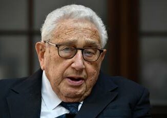 Morte Kissinger reazioni da tutto il mondo. Putin Statista saggio e lungimirante