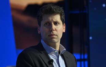 OpenAI ci ripensa Sam Altman torna alla guida dopo il siluramento