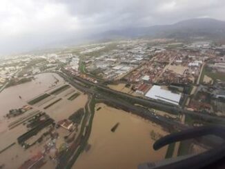 Sanita alluvione Toscana Sima rischi salute da tonnellate rifiuti in strada