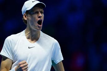 Sinner batte Rune ora semifinali Atp Finals. Con Jannik avanza Djokovic