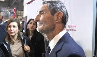 Attilio Fontana inaugura a Milano Artigiano in Fiera classico prenatalizio