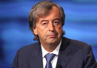 Burioni Con vaccino covid meno infarti e ictus basta bugie