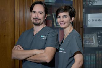 Dr. Mocci e dr.ssa Pascarella La tecnologia ha rivoluzionato lesperienza dal dentista