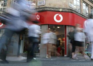 Iliad propone la fusione con Vodafone Italia