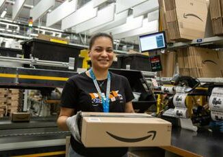 Lavoro oltre 18.000 posti creati da Amazon in Italia e il Piemonte