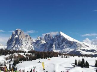 Alto Adige sciatrici cadono da seggiovia allAlpe di Siusi morta una donna laltra e grave