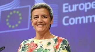 Antitrust il Commissario UE Vestager incontrera i CEO di Apple e Google