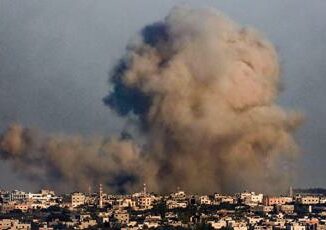 Gaza raid Israele sulla Striscia almeno 81 morti