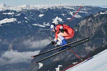 Odermatt vince la discesa di Wengen e Paris terzo