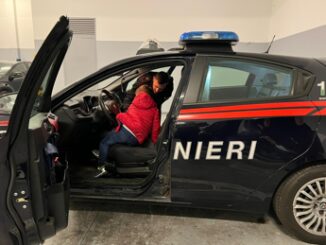 Roma chiede per regalo visitare caserma per bimbo 5 anni compleanno con i carabinieri