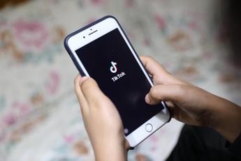 TikTok Universal pronta a ritirare i brani musicali Non paga il giusto valore