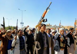 Yemen nuovo attacco Usa Gb contro Houthi