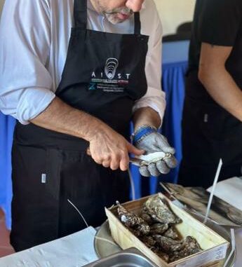 Food dal mare alla tavola al via nuovi corsi per la figura professionale di ostricaro