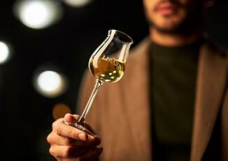 Grappa aumenta domanda prodotti premium e invecchiati export 32 tra 2019 e 2022