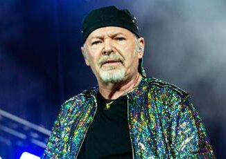 Morto a 67 anni Andrea Giacobazzi Vasco Rossi piange amico che ispiro Colpa DAlfredo