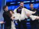 Sanremo 2024 Teresa Mannino e le scale e subito show