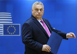 Ucraina Orban Europa si prepara a guerra con la Russia