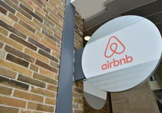 Airbnb vieta le telecamere interne per le case in affitto