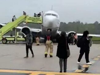 Boeing 737 Max fuori pista a Houston passeggeri illesi Video