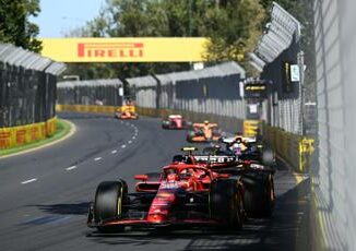 Doppietta Ferrari in Gp Australia Sainz trionfa e Leclerc secondo