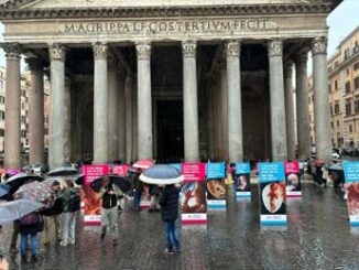 Flash mob Pro Vita Famiglia per difendere bambini in grembo materno