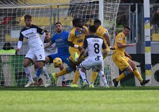 Frosinone Lecce 1 1 gol di Cheddira e rigore di Krstovic