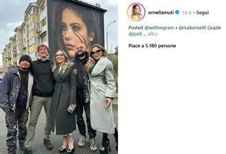 Ornella Muti in Russia con la figlia Naike Libere di esprimerci