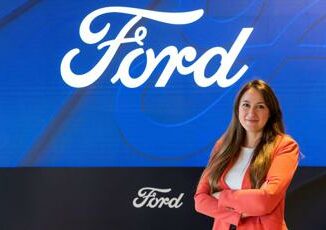 Sabina Grixoni e la nuova Direttrice Comunicazione e Relazioni Esterne di Ford Italia