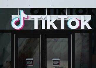 TikTok e rischio bando negli Usa ira Pechino il ceo promette battaglia