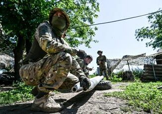 Ucraina nuovo pacchetto di armi Usa Basteranno solo per un paio di settimane