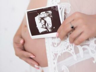 Aosta Aborto. Pro Vita Famiglia Caso montato ad arte per screditare pro vita. Cattiva prassi medica e aborto ascolto battito e diritto della donna