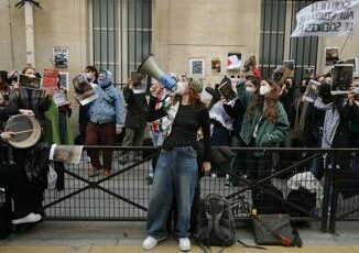 Gaza dilagano proteste contro Israele nelle universita occupazioni anche a Parigi